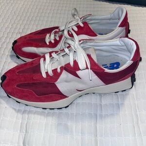 New Balance 327